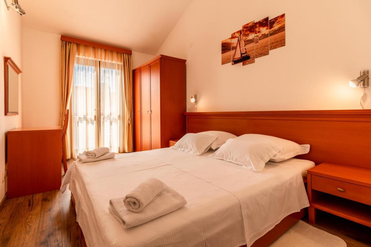 Sunny Beach Apartment Lavica Podstrana Exteriör bild