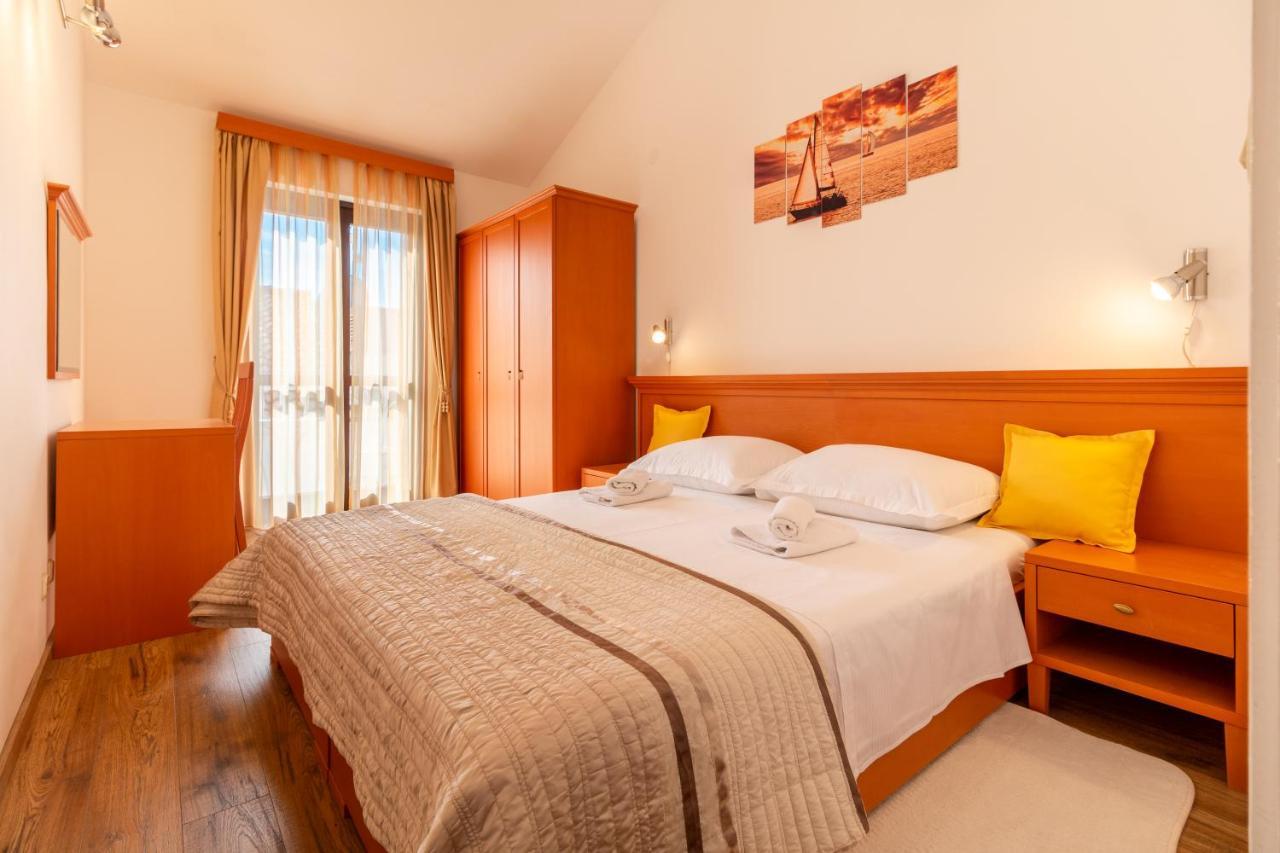 Sunny Beach Apartment Lavica Podstrana Exteriör bild